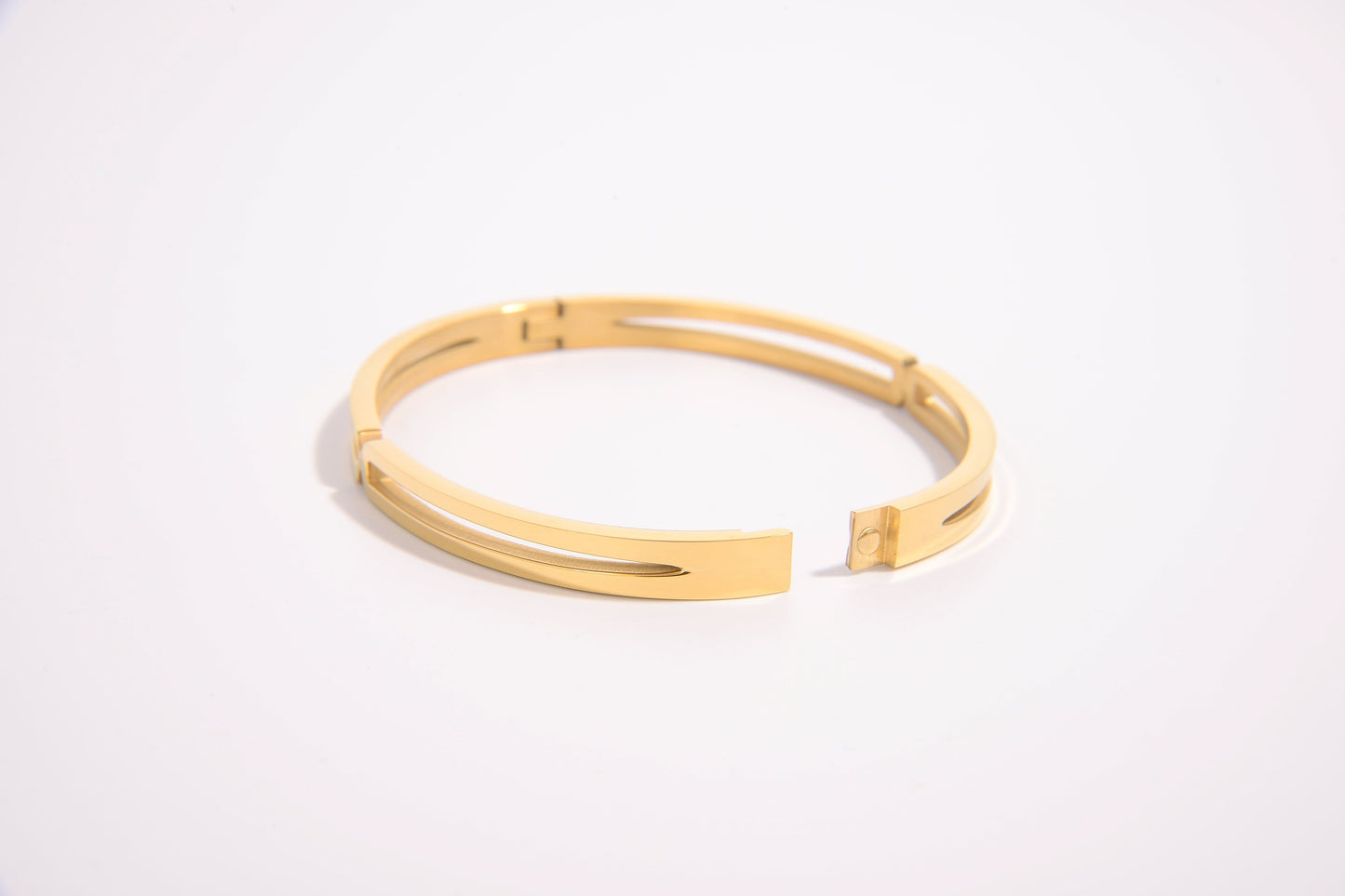 Elara Bangle