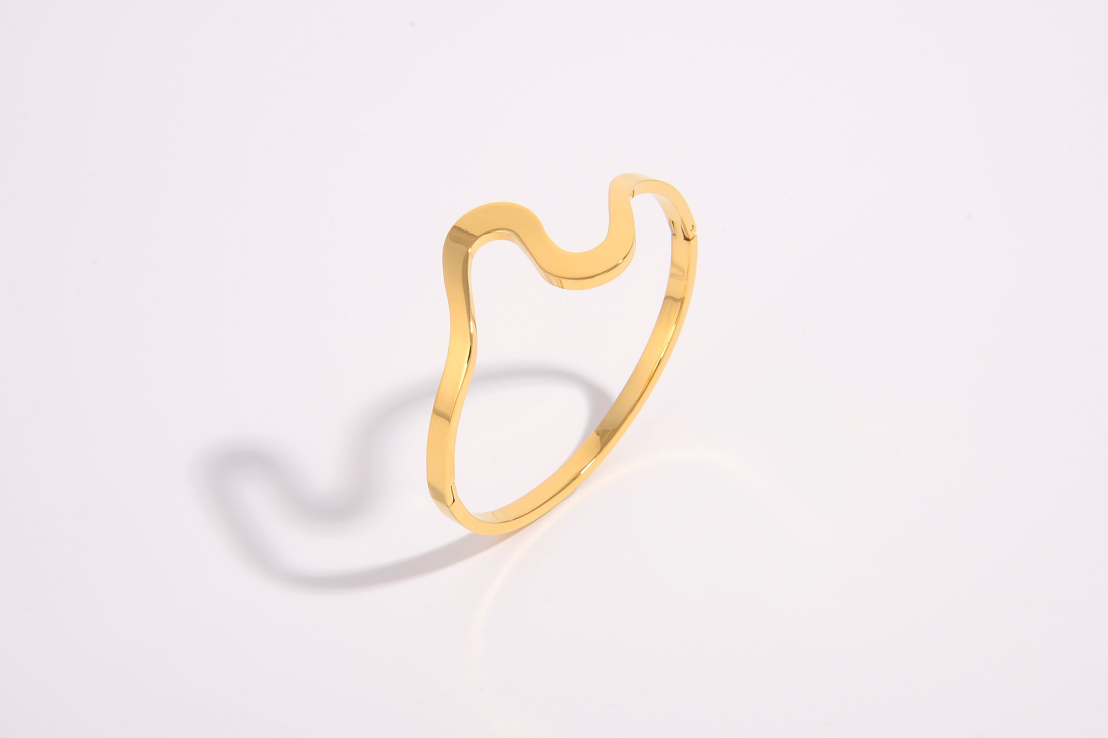 WaveLine Bangle