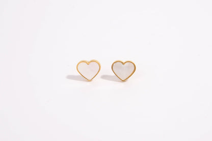 Pearl Kiss Hoops