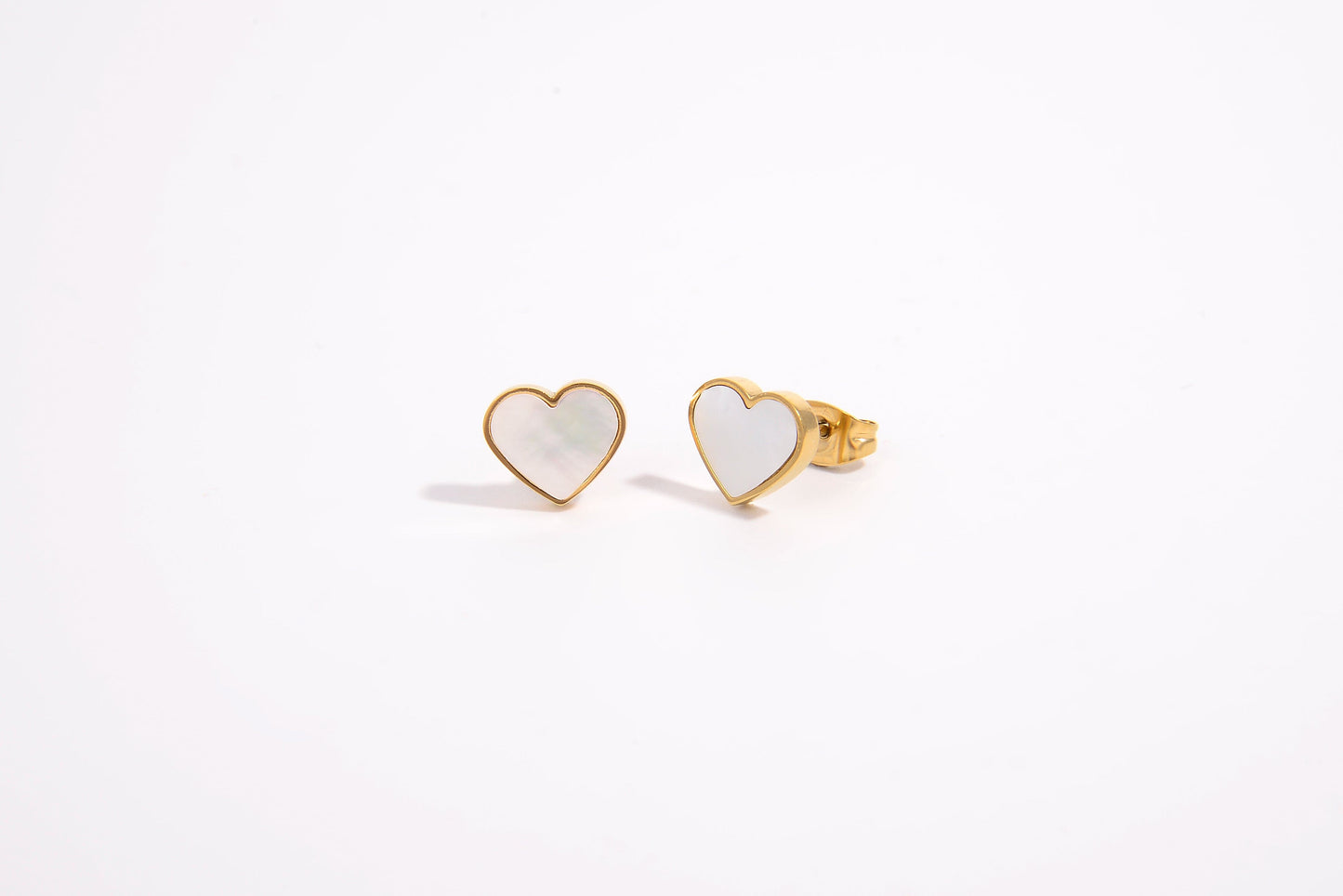 Pearl Kiss Hoops