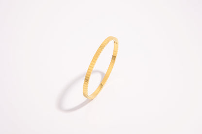 Golden Halo Bangle