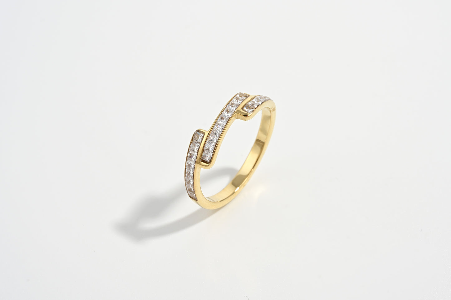 Chic Wave Ring