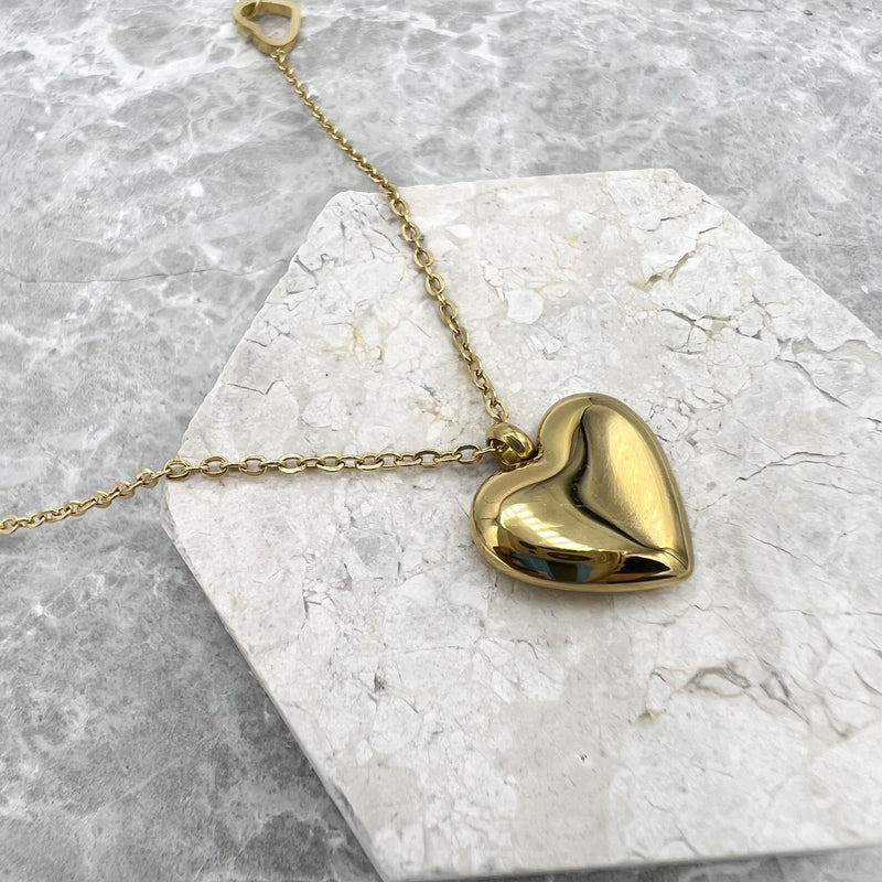 Classic Heart Pendant Necklace