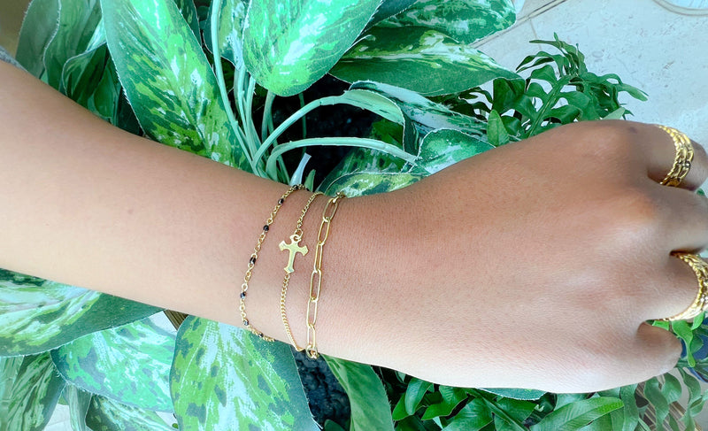 Crossed Layers Charm Bracelet